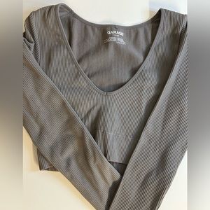 Garage long sleeve crop top